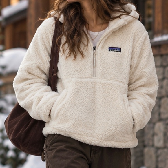 Patagonia Jackets & Blazers - Patagonia Los Gatos Hooded Fleece Pullover Cream White - M